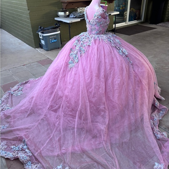 Elegant Pink Prom Dress. 15 up - Picture 5 of 16